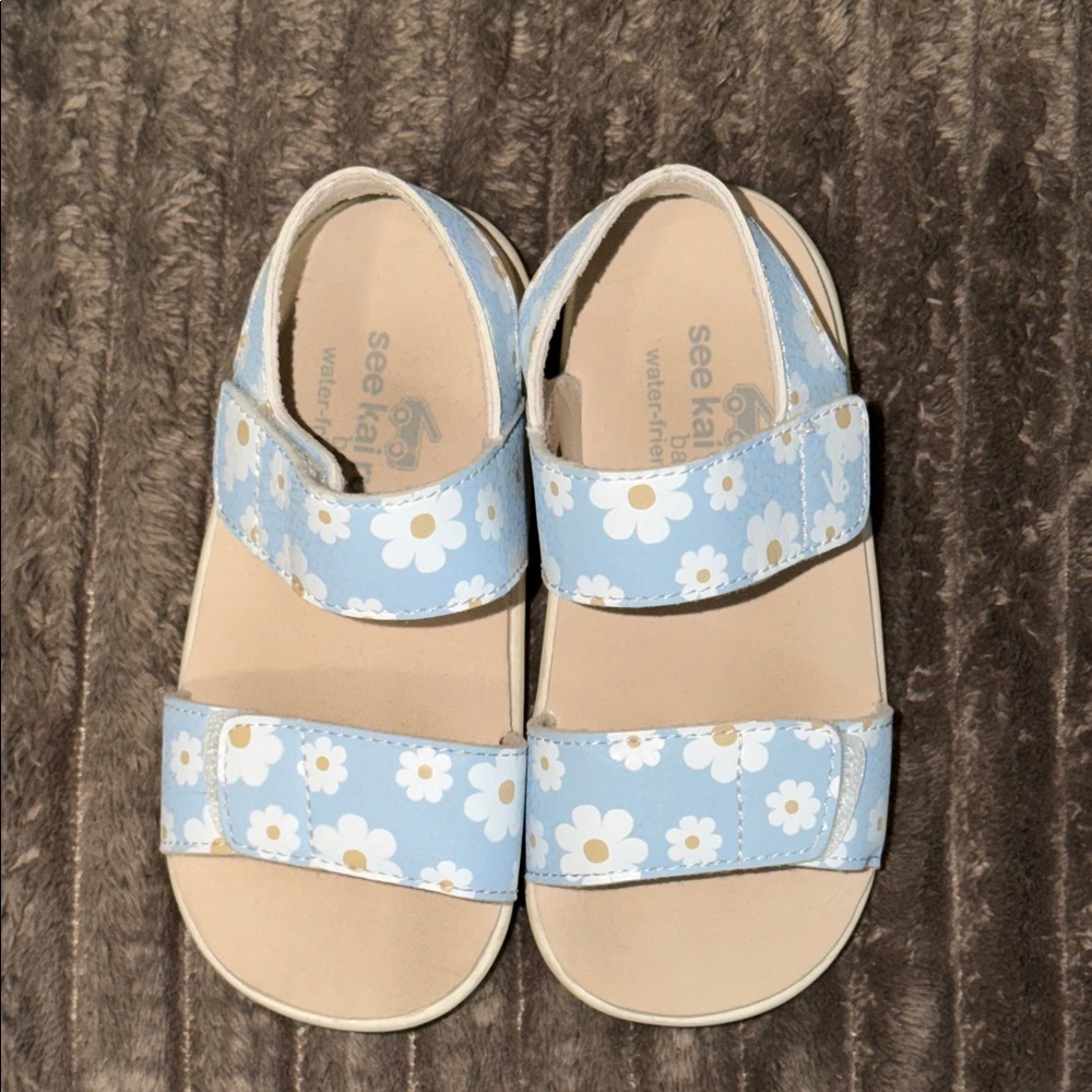 See Kai Run Light Blue Daisy Strap Sandals 9